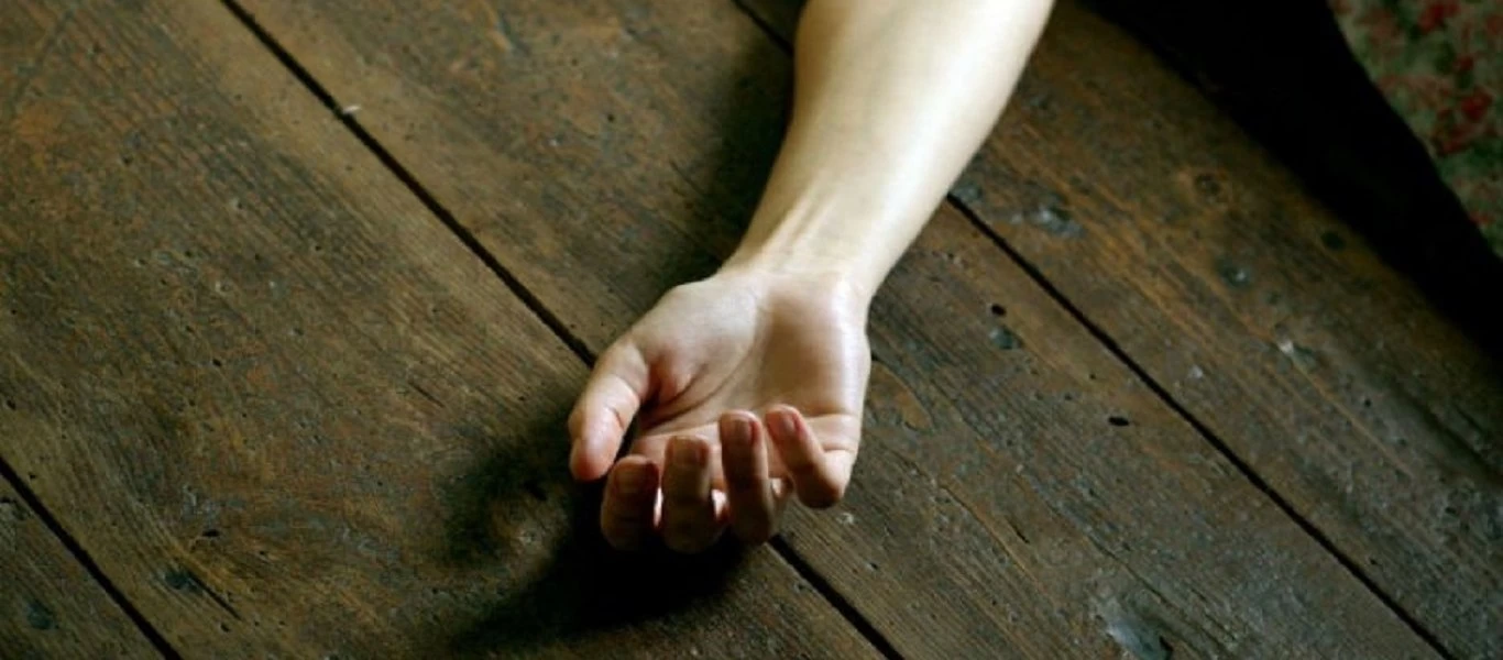 Εύβοια: Οδοντίατρος αυτοκτόνησε μέσα στο σπίτι του - Έκοψε τις φλέβες του